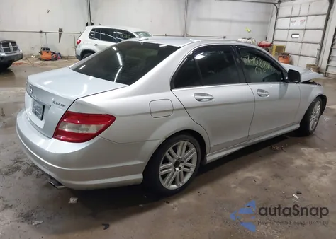 2009 Mercedes-Benz C 300 Luxury 4Matic/Sport 4Matic from USA, damaged, VIN WDDGF81X29R055801